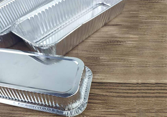 Aluminium foil container